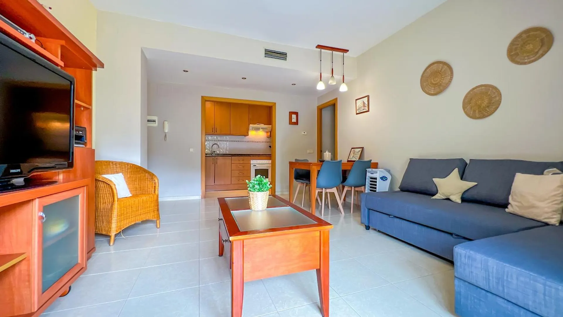 Apartment Vivalidays Elia - Fenals - Lloret De Mar