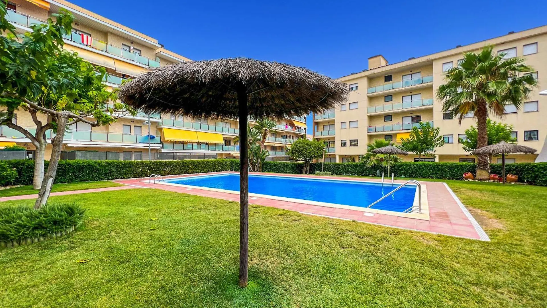 Vivalidays Elia - Fenals - Lloret De Mar Apartment