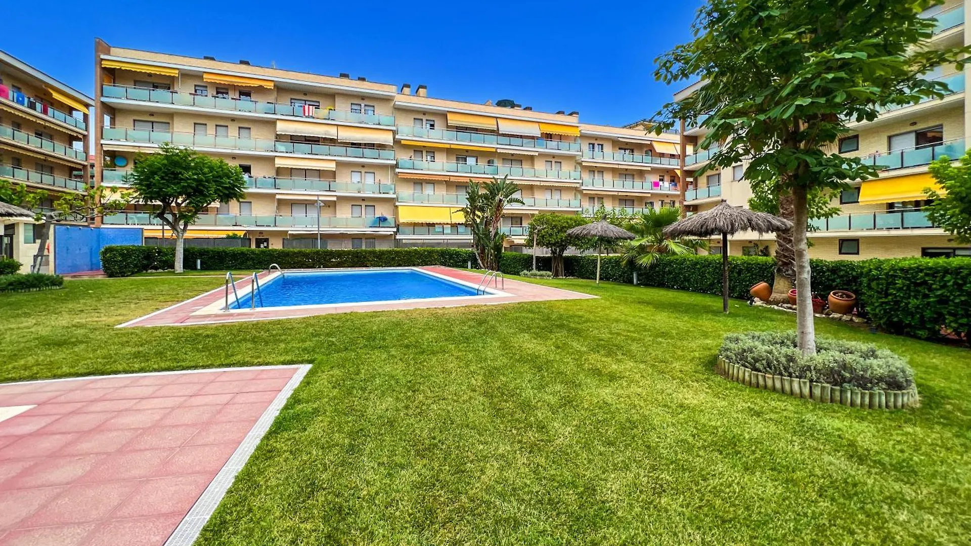 Vivalidays Elia - Fenals - Lloret De Mar